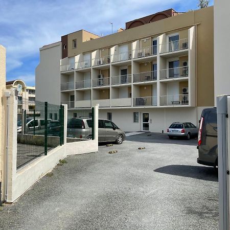 Апартаменти T3 Expo Sud-Est - Parking - Piscine - Clim - Wifi Грюїссан Екстер'єр фото